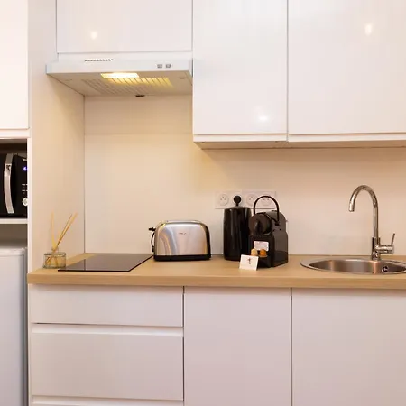 Le Petit Capoine 2- T2 Plein Centre De Carcassonne- Каркассон