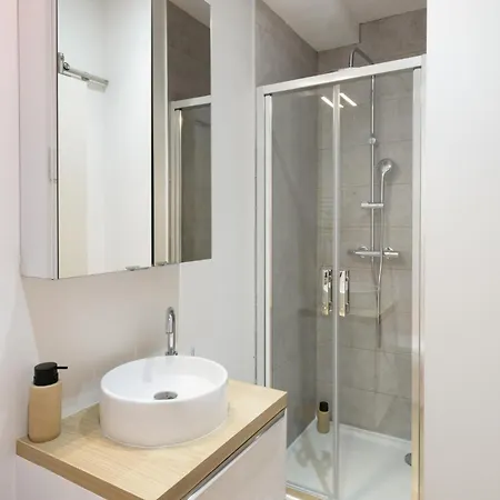 Апартаменты Le Petit Capoine 2- T2 Plein Centre De Carcassonne- Каркассон