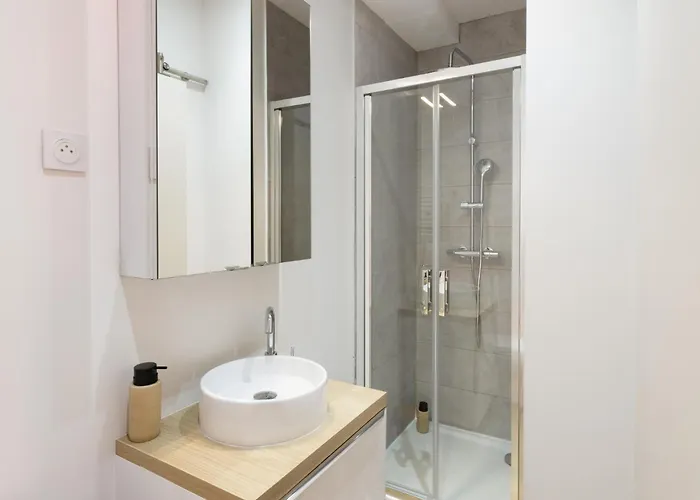 Апартаменты Le Petit Capoine 2- T2 Plein Centre De Carcassonne- Каркассон